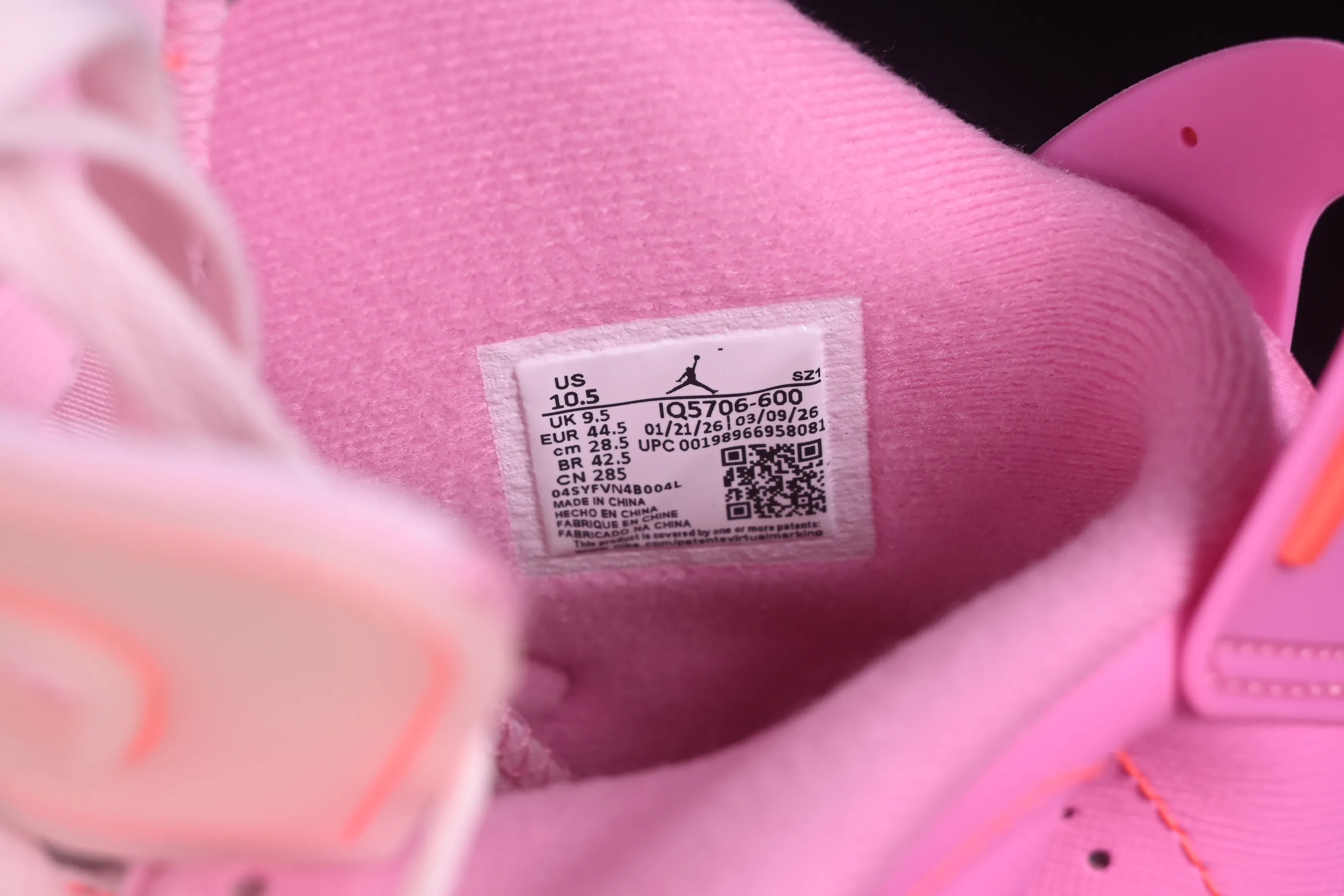 All categories Air Jordan Jordan series basketball shoes Air Jordan 6 Awake NY x Air Jordan 6 "Playful Pink" AJ6 Joe 6 playful pink IQ5706-600